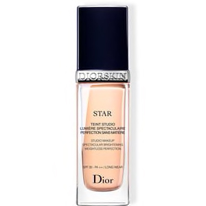 DIOR SKIN STAR-FOND DE TEINT EN PLUSIEURS TEINTES